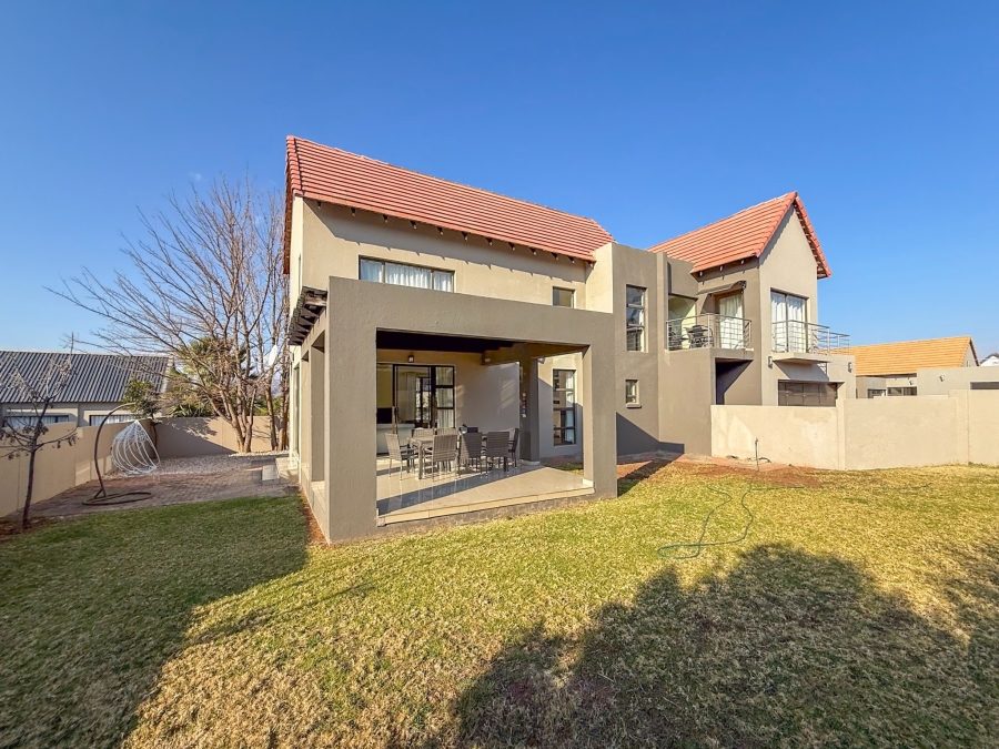 3 Bedroom Property for Sale in Leloko Lifestyle Estate North West